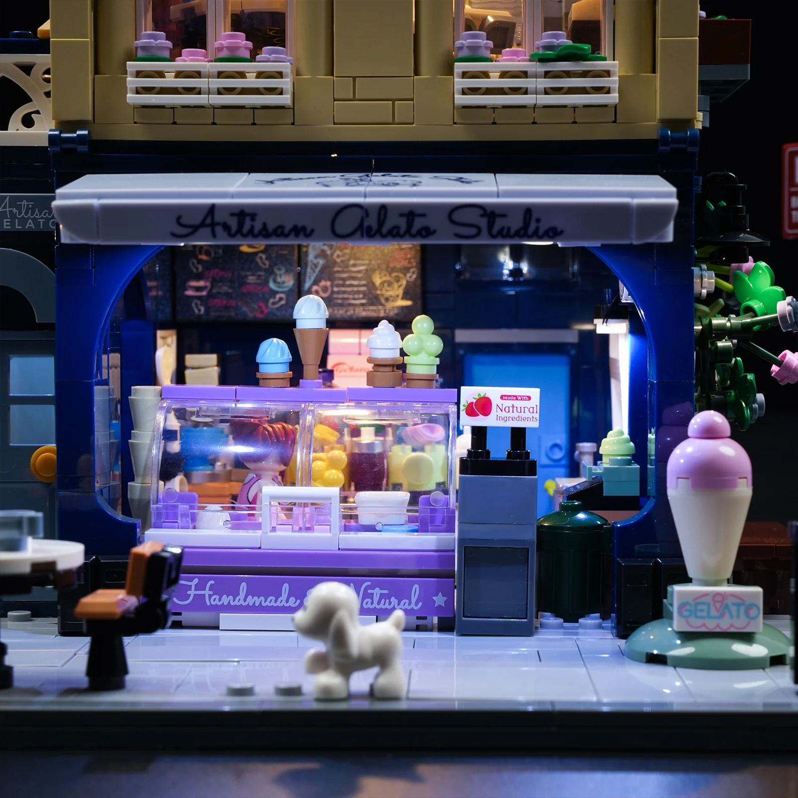 12-gelato-store-6.webp Gelato Store