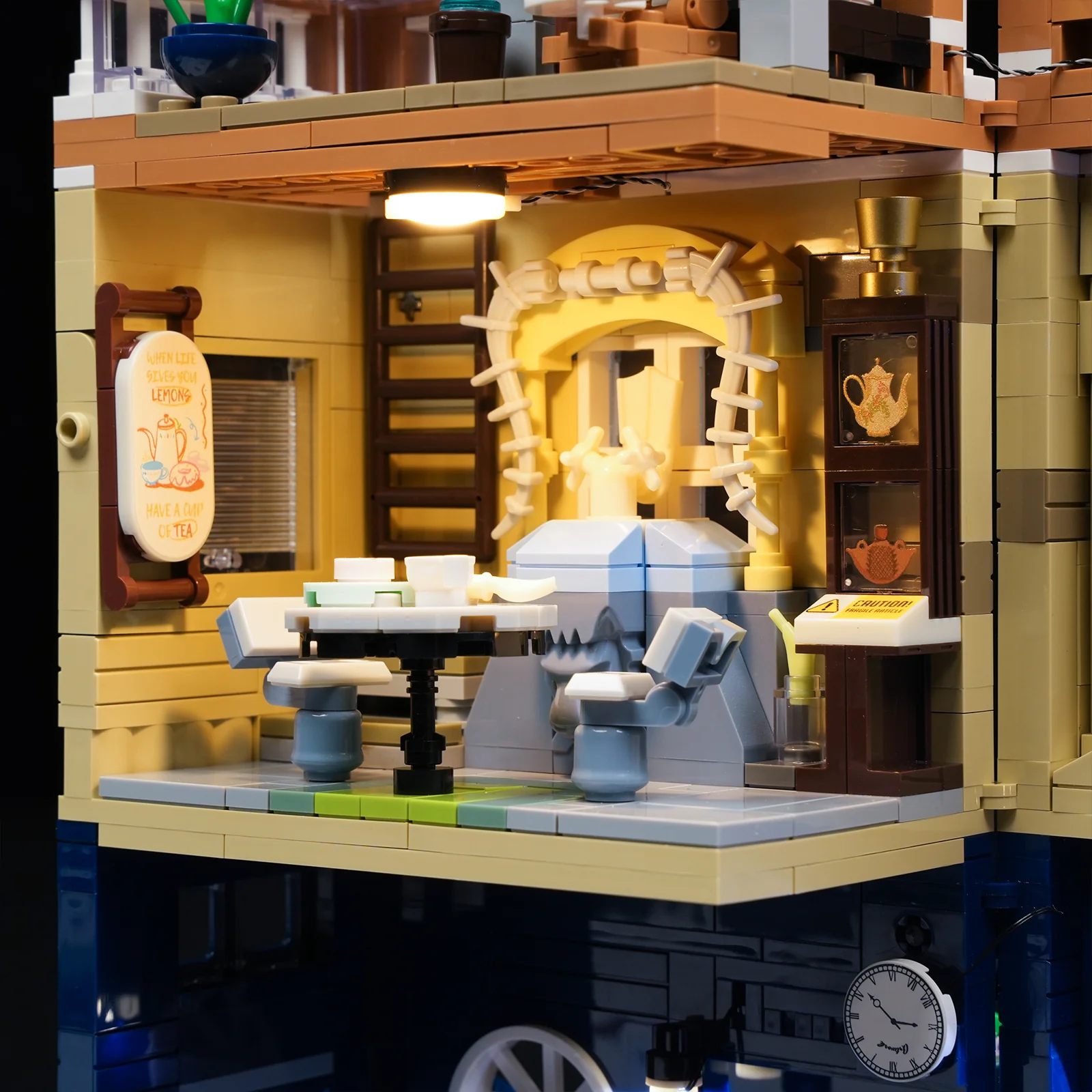 12-gelato-store-8.webp Gelato Store