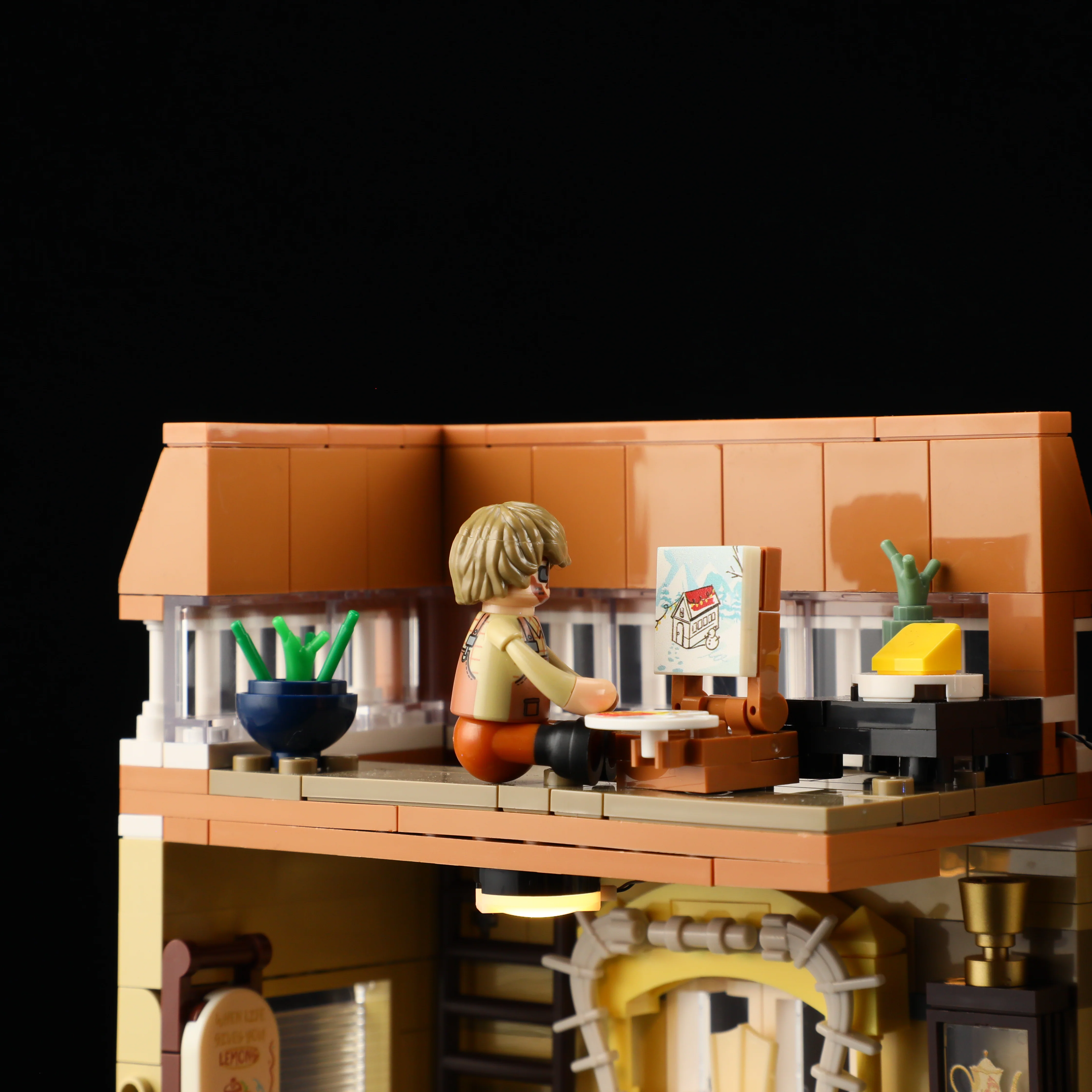 12-gelato-store-9.webp Gelato Store