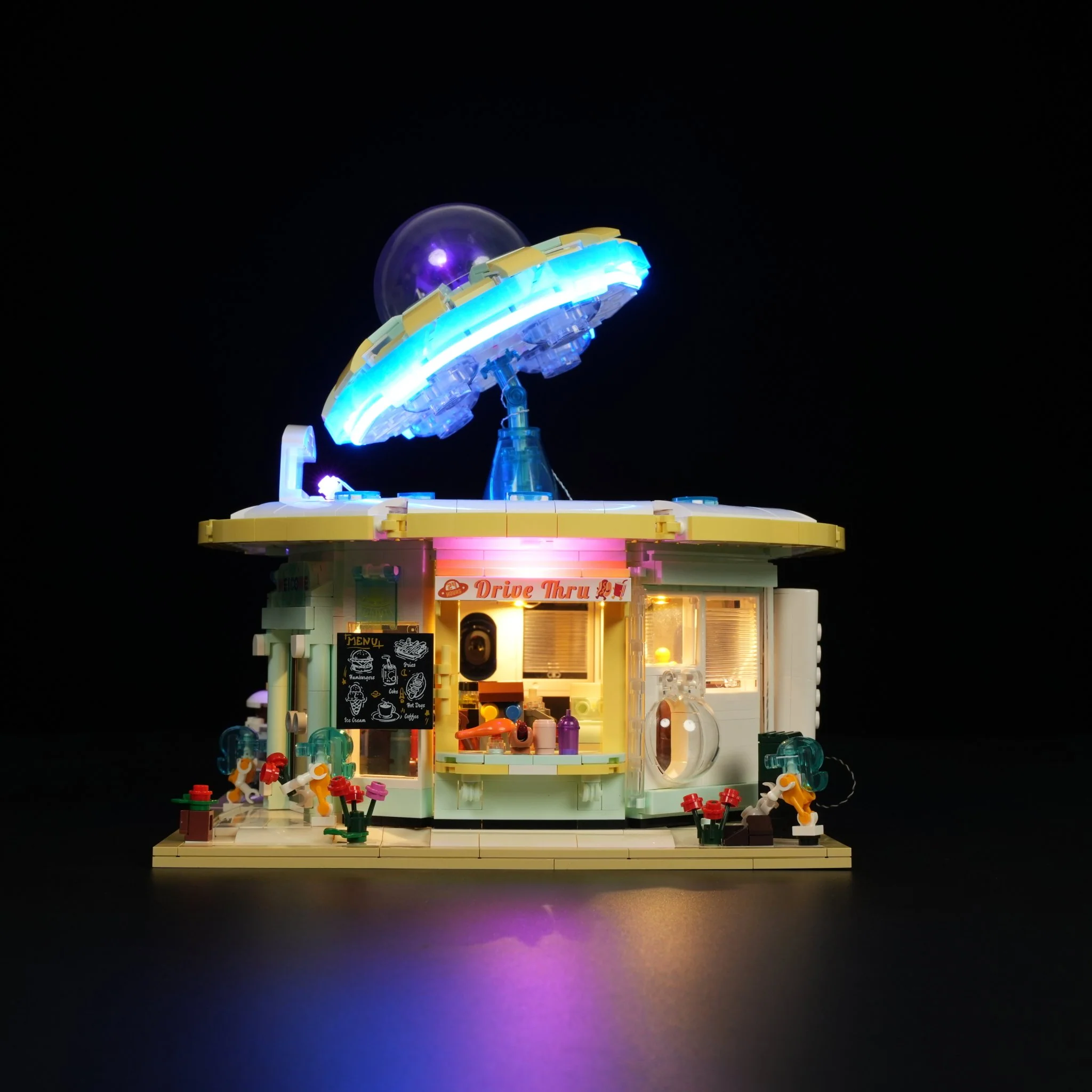 126-interstellar-drive-in-6.webp Interstellar Drive-In