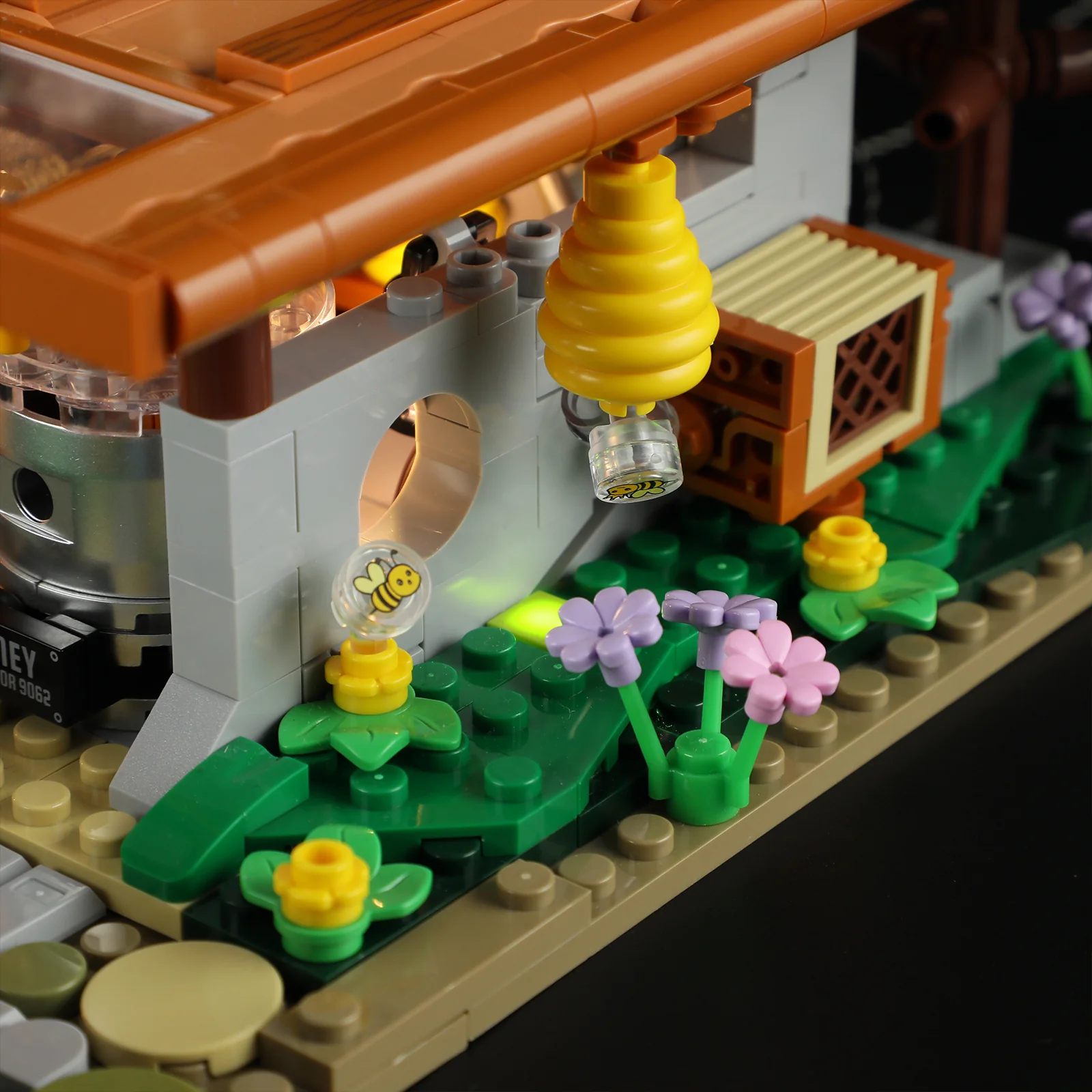 192-bee-farm-7.webp Bee Farm