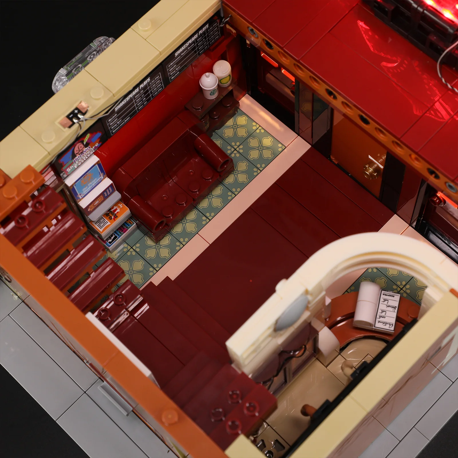 405-balcony-theatre-8.webp Balcony Theatre