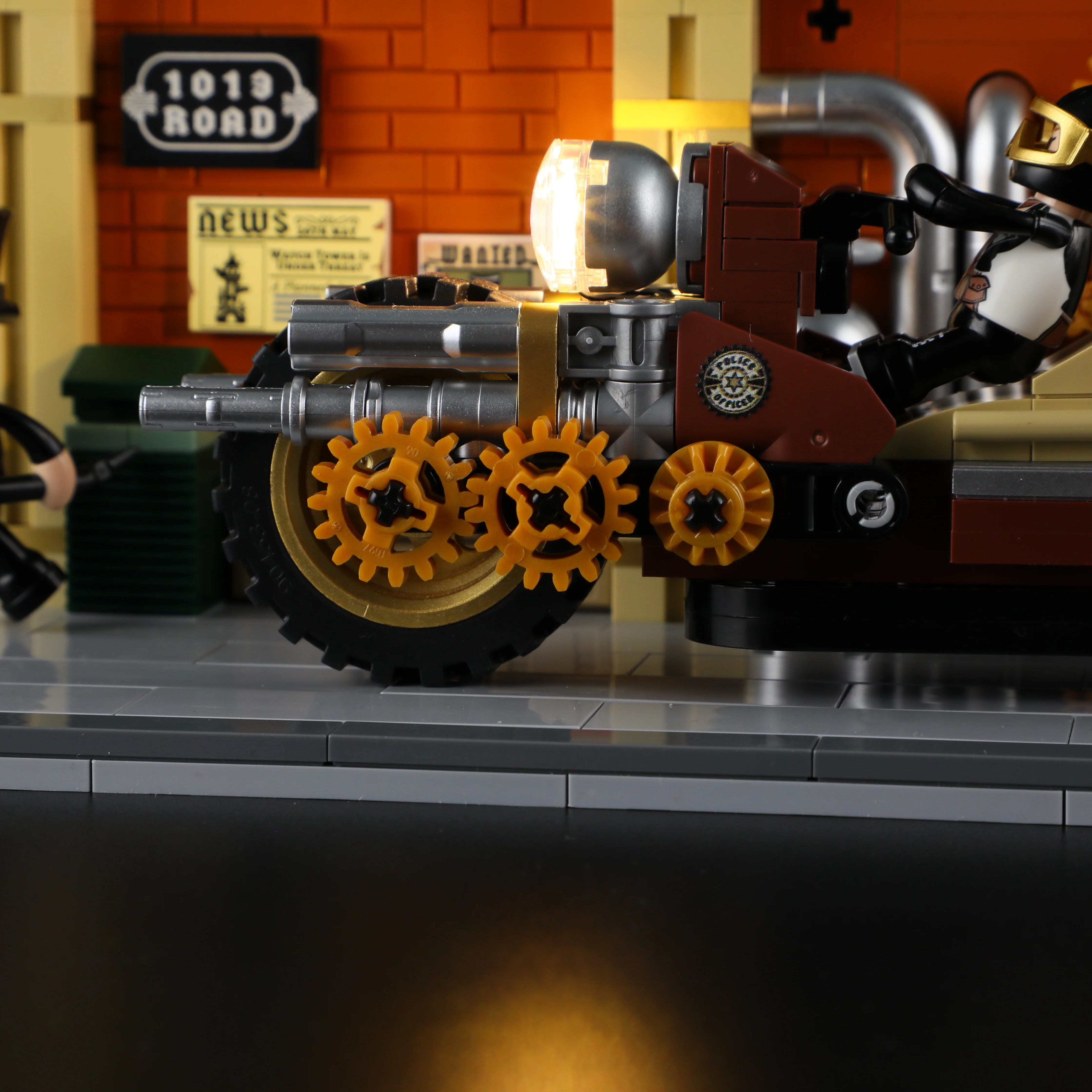 609-usa-usa-variation-5.webp Steampunk Motorcycle Pursuit